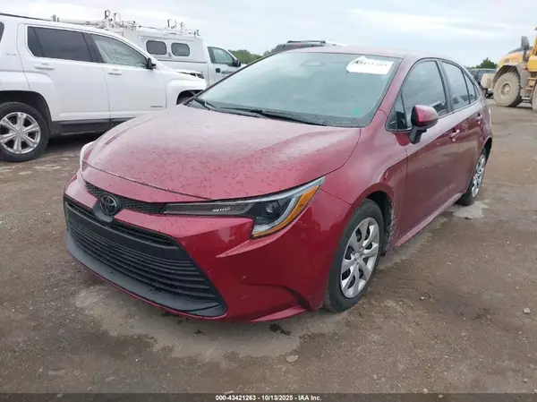 5YFB4MDE7RP111108 2024 TOYOTA COROLLA - Image 2