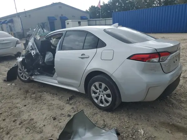 5YFB4MDE7RP116812 2024 TOYOTA COROLLA - Image 2