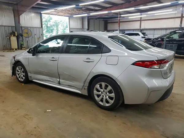 5YFB4MDE7RP124411 2024 TOYOTA COROLLA - Image 2
