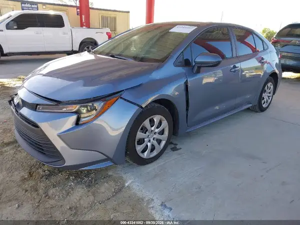 5YFB4MDE7RP125459 2024 TOYOTA COROLLA - Image 2