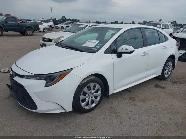 5YFB4MDE7RP131536 2024 TOYOTA COROLLA - Image 2