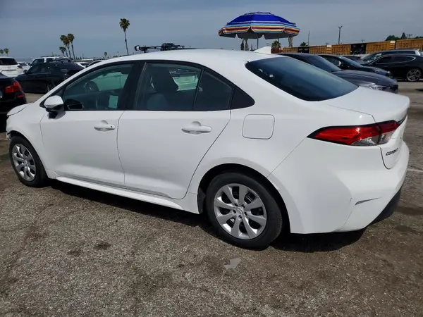 5YFB4MDE7RP136414 2024 TOYOTA COROLLA - Image 2