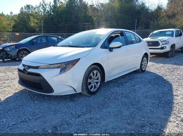 5YFB4MDE7RP137322 2024 TOYOTA COROLLA - Image 2