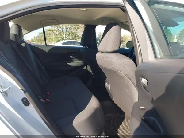 5YFB4MDE7RP137322 2024 TOYOTA COROLLA - Image 8