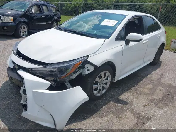 5YFB4MDE7RP139233 2024 TOYOTA COROLLA - Image 2