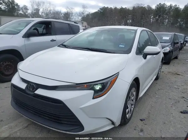 5YFB4MDE7RP139930 2024 TOYOTA COROLLA - Image 2