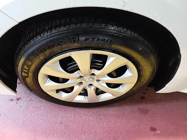 5YFB4MDE7RP141872 2024 TOYOTA COROLLA - Image 2