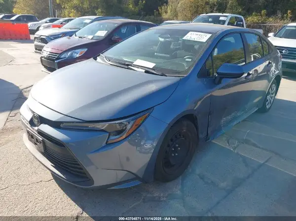 5YFB4MDE7RP143539 2024 TOYOTA COROLLA - Image 2
