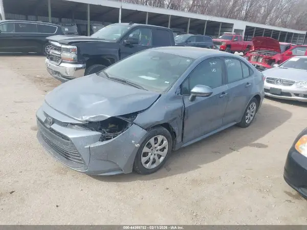5YFB4MDE7RP146070 2024 TOYOTA COROLLA - Image 2