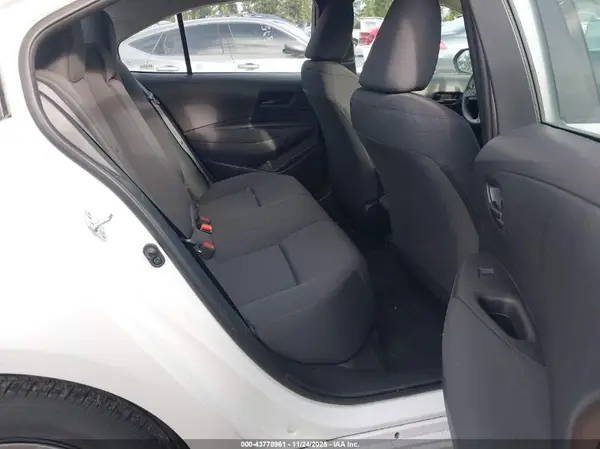 5YFB4MDE7RP148658 2024 TOYOTA COROLLA - Image 8