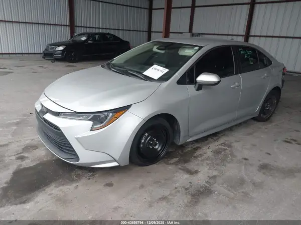 5YFB4MDE7RP156646 2024 TOYOTA COROLLA - Image 2