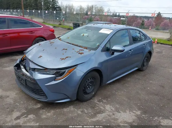 5YFB4MDE7RP157568 2024 TOYOTA COROLLA - Image 2