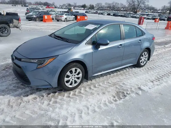 5YFB4MDE7RP163631 2024 TOYOTA COROLLA - Image 2