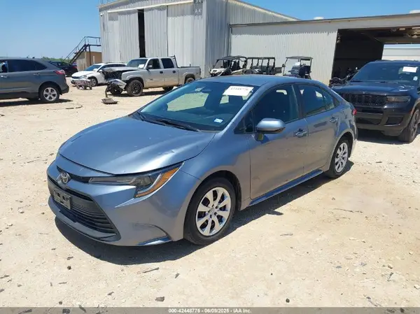 5YFB4MDE7RP169008 2024 TOYOTA COROLLA - Image 2