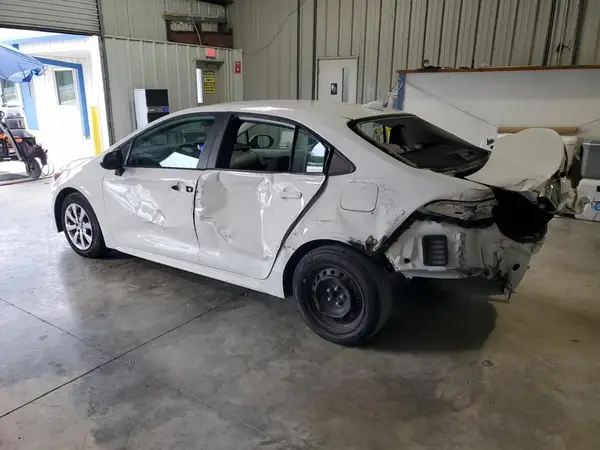 5YFB4MDE7RP172572 2024 TOYOTA COROLLA - Image 2