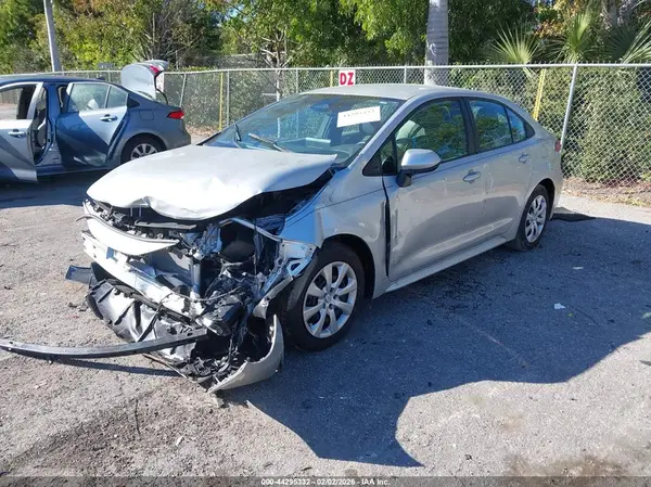 5YFB4MDE7RP173303 2024 TOYOTA COROLLA - Image 2