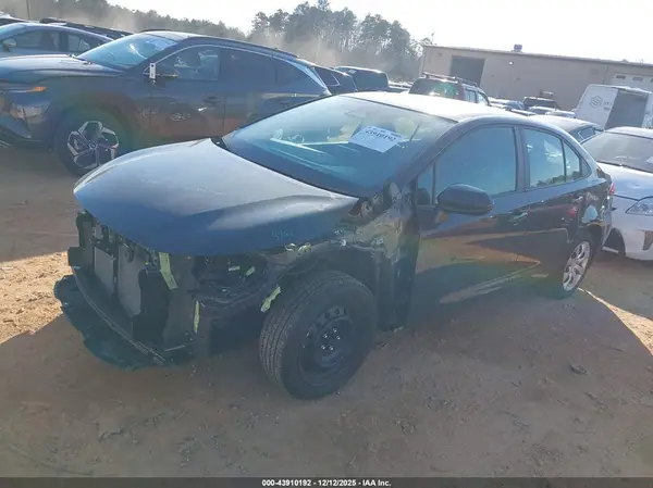 5YFB4MDE7RP175729 2024 TOYOTA COROLLA - Image 2