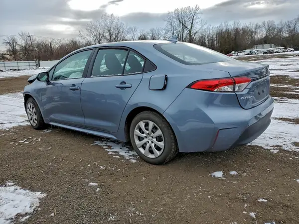 5YFB4MDE7RP178081 2024 TOYOTA COROLLA - Image 2