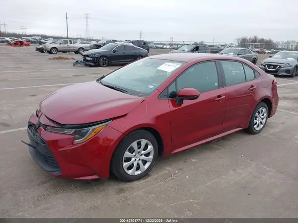 5YFB4MDE7RP185399 2024 TOYOTA COROLLA - Image 2