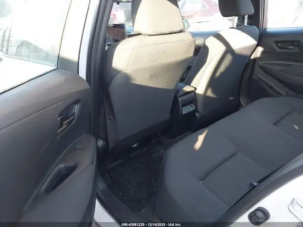 5YFB4MDE7RP186178 2024 TOYOTA COROLLA - Image 8