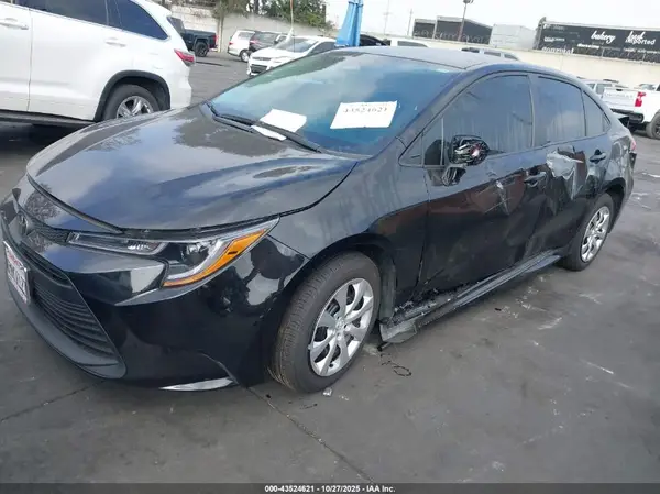5YFB4MDE7RP188805 2024 TOYOTA COROLLA - Image 2