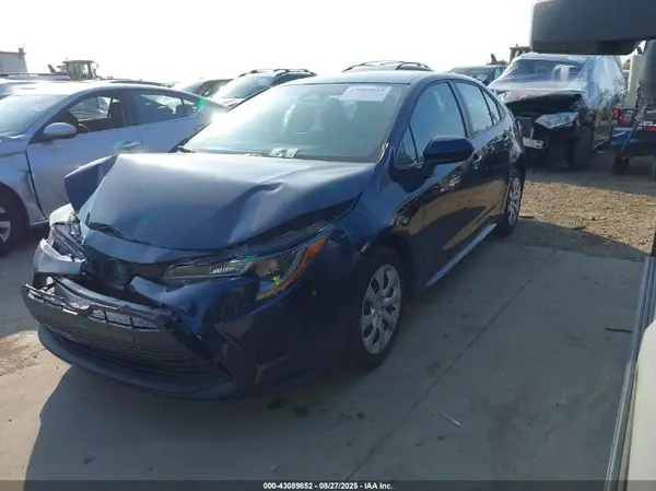 5YFB4MDE7RP194085 2024 TOYOTA COROLLA - Image 2