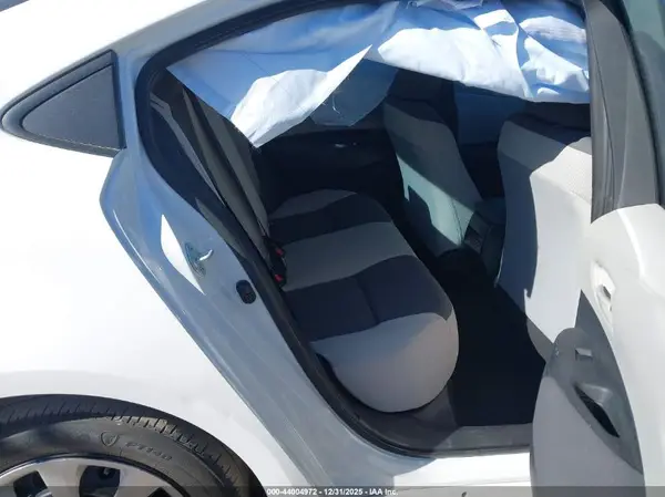 5YFB4MDE7RP208793 2024 TOYOTA COROLLA - Image 8