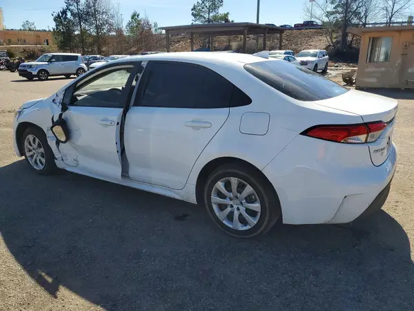5YFB4MDE7RP215582 2024 TOYOTA COROLLA - Image 2