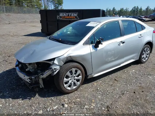 5YFB4MDE7RP216568 2024 TOYOTA COROLLA - Image 2