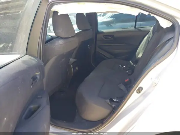 5YFB4MDE7RP217607 2024 TOYOTA COROLLA - Image 8