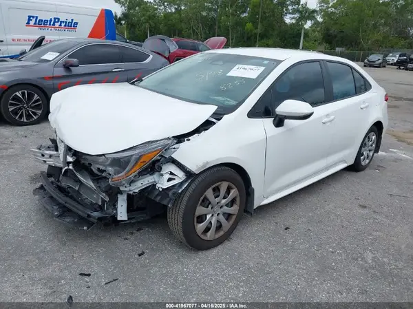 5YFB4MDE7RP218255 2024 TOYOTA COROLLA - Image 2