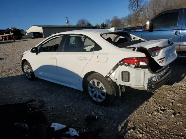 5YFB4MDE7RP218742 2024 TOYOTA COROLLA - Image 2