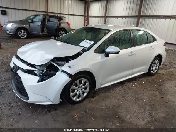 5YFB4MDE7RP219907 2024 TOYOTA COROLLA - Image 2