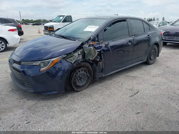 5YFB4MDE7RP224136 2024 TOYOTA COROLLA - Image 2