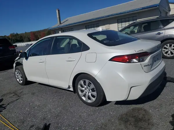 5YFB4MDE7RP226596 2024 TOYOTA COROLLA - Image 2