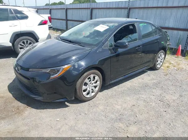 5YFB4MDE7SP244666 2025 TOYOTA COROLLA - Image 2