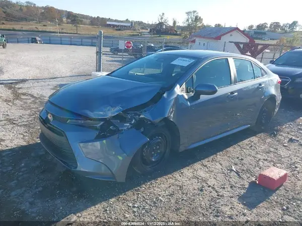5YFB4MDE7SP247907 2025 TOYOTA COROLLA - Image 2