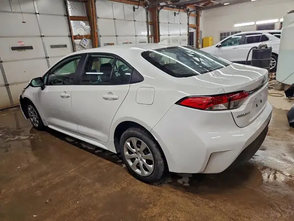 5YFB4MDE7SP248751 2025 TOYOTA COROLLA - Image 2
