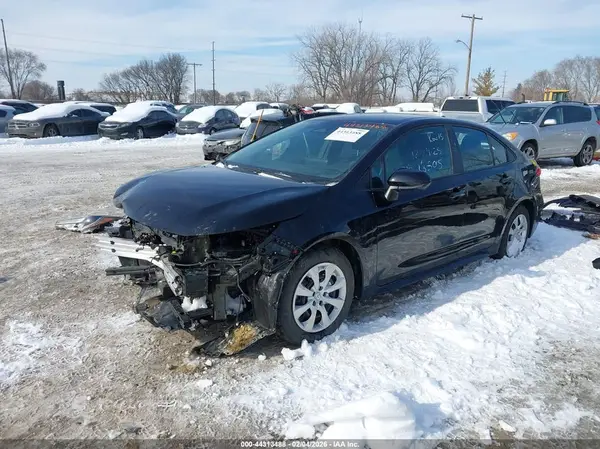 5YFB4MDE7SP251617 2025 TOYOTA COROLLA - Image 2