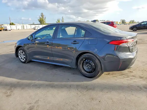 5YFB4MDE7SP253030 2025 TOYOTA COROLLA - Image 2