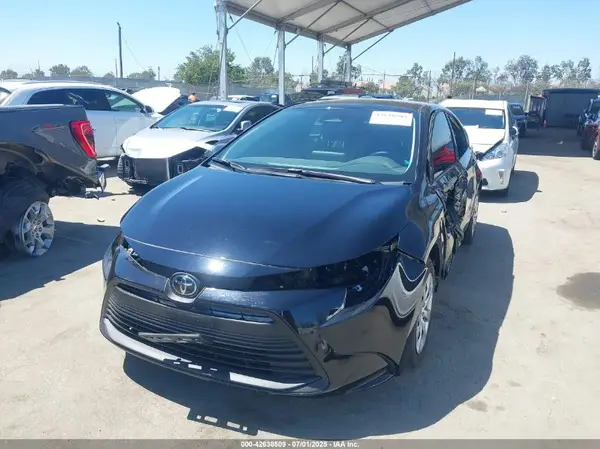 5YFB4MDE7SP263122 2025 TOYOTA COROLLA - Image 2