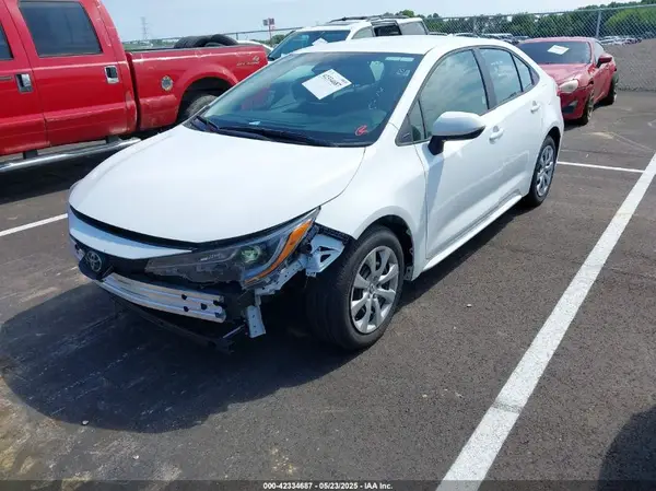 5YFB4MDE7SP266506 2025 TOYOTA COROLLA - Image 2