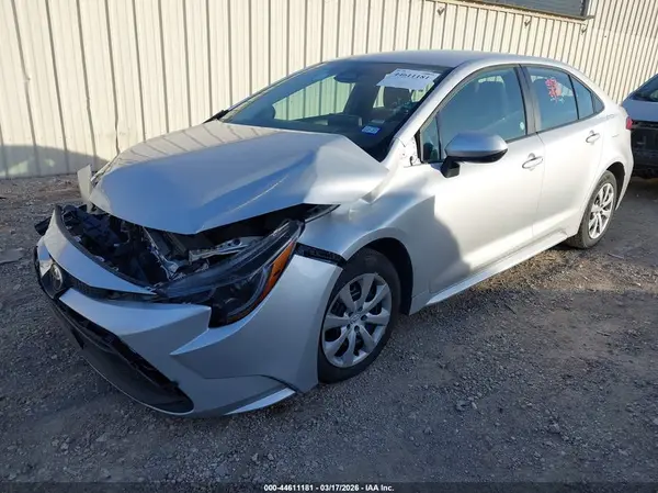 5YFB4MDE7SP273276 2025 TOYOTA COROLLA - Image 2