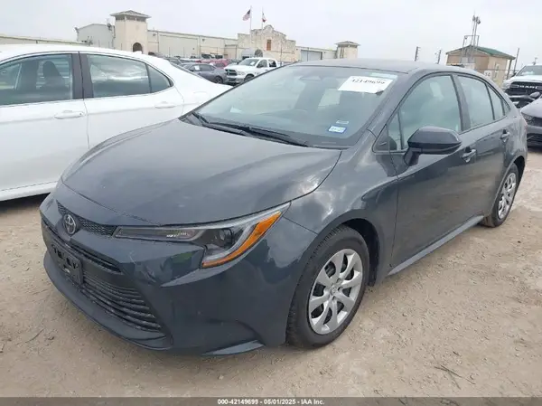 5YFB4MDE7SP277876 2025 TOYOTA COROLLA - Image 2