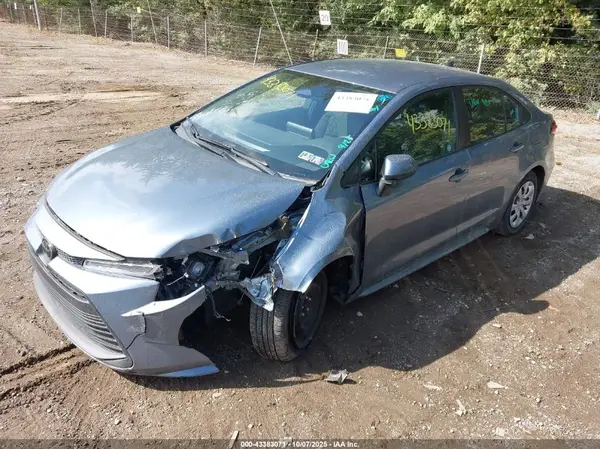 5YFB4MDE7SP279577 2025 TOYOTA COROLLA - Image 2