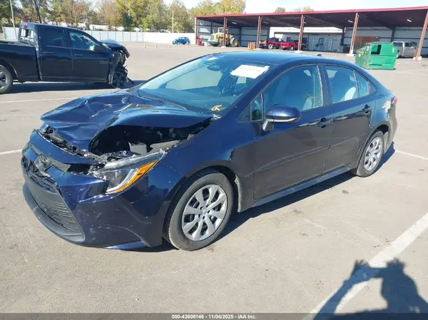 5YFB4MDE7SP286321 2025 TOYOTA COROLLA - Image 2