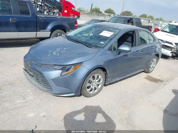5YFB4MDE7SP287081 2025 TOYOTA COROLLA - Image 2