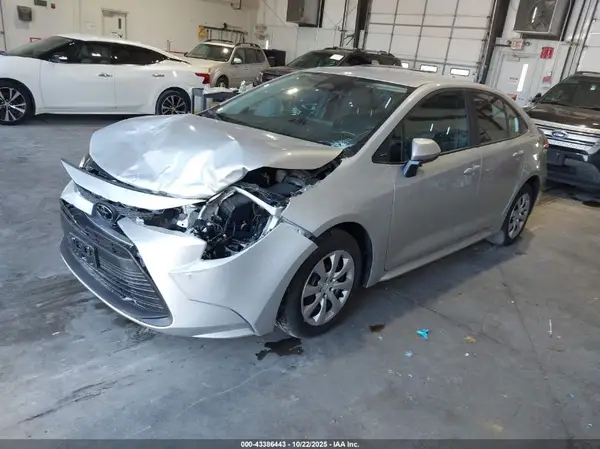 5YFB4MDE7SP296573 2025 TOYOTA COROLLA - Image 2