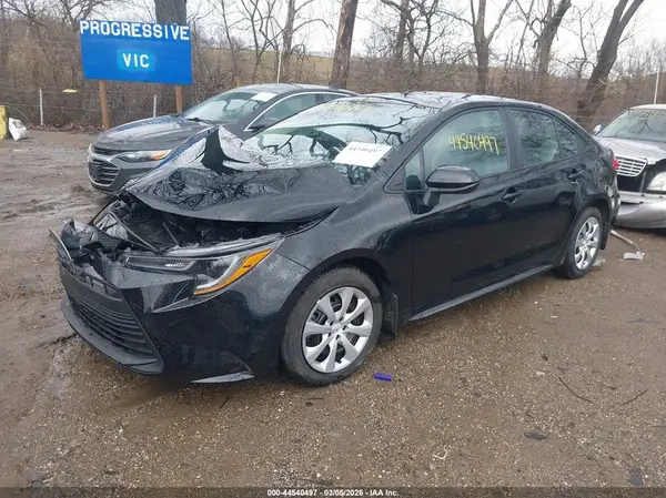 5YFB4MDE7SP302453 2025 TOYOTA COROLLA - Image 2
