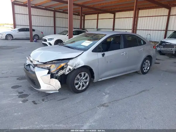 5YFB4MDE7SP320080 2025 TOYOTA COROLLA - Image 2